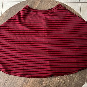 Stripped high waist skirt